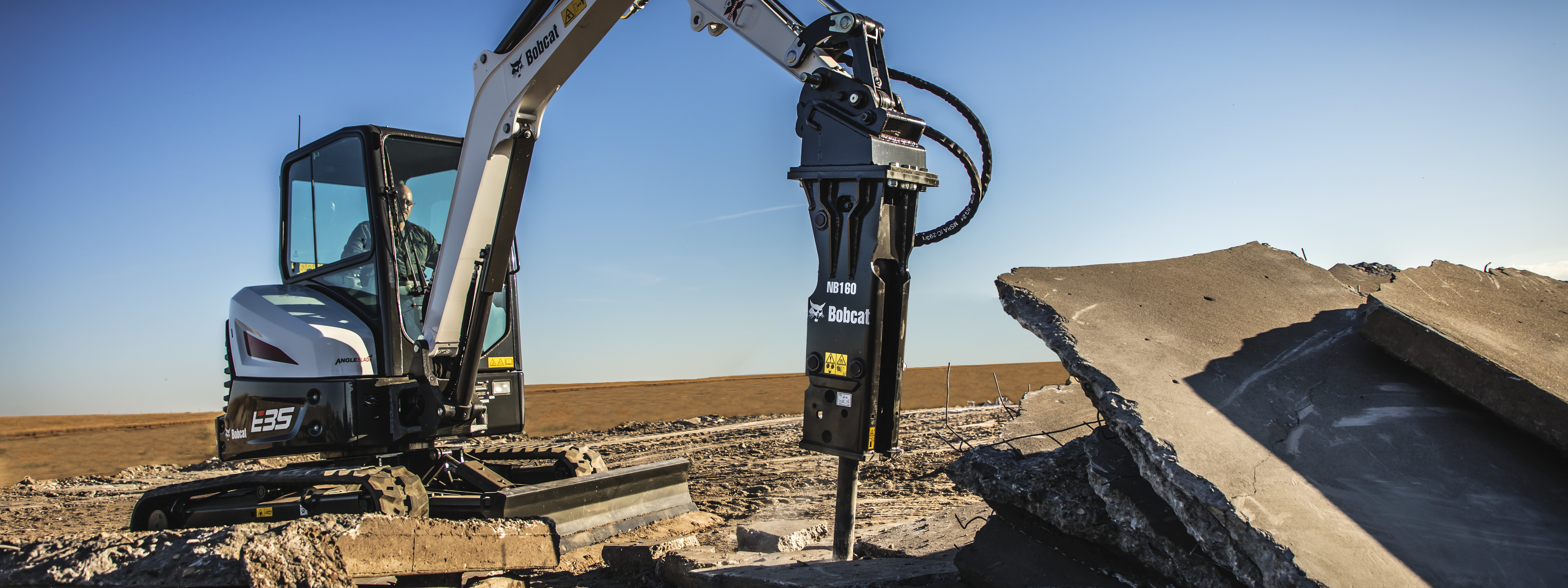 Bobcat E35 breaker